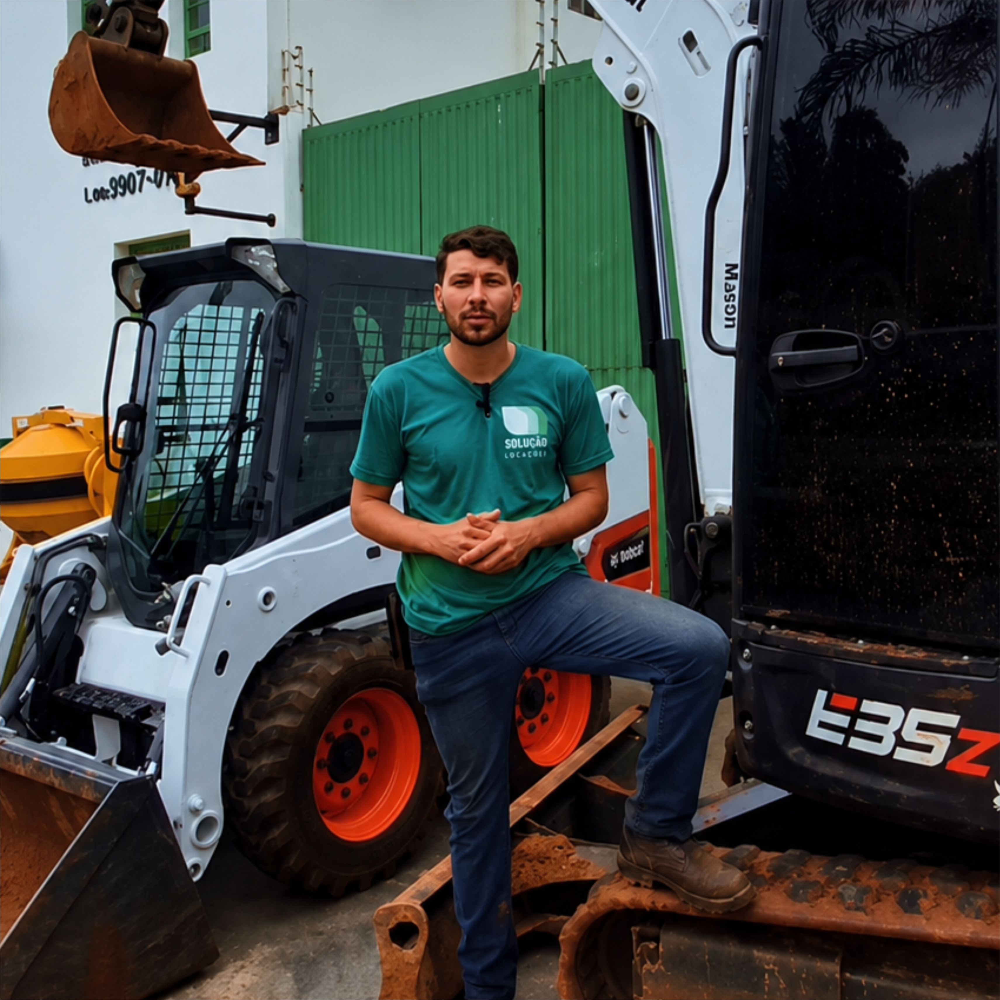 Operador capacitado da Solução Locações com equipamentos Bobcat